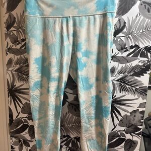 Fabletics Blue and White Tie-Dye Joggers XL